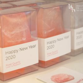 สบู่อัญมณี เสริมดวง ผลึกไล่สี (Gemstone Soap)