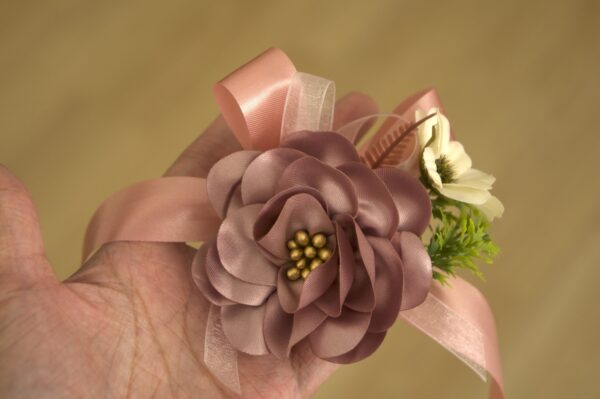 ข้อมือเพื่อนเจ้าสาว (Bridesmaid Corsage) - Image 7